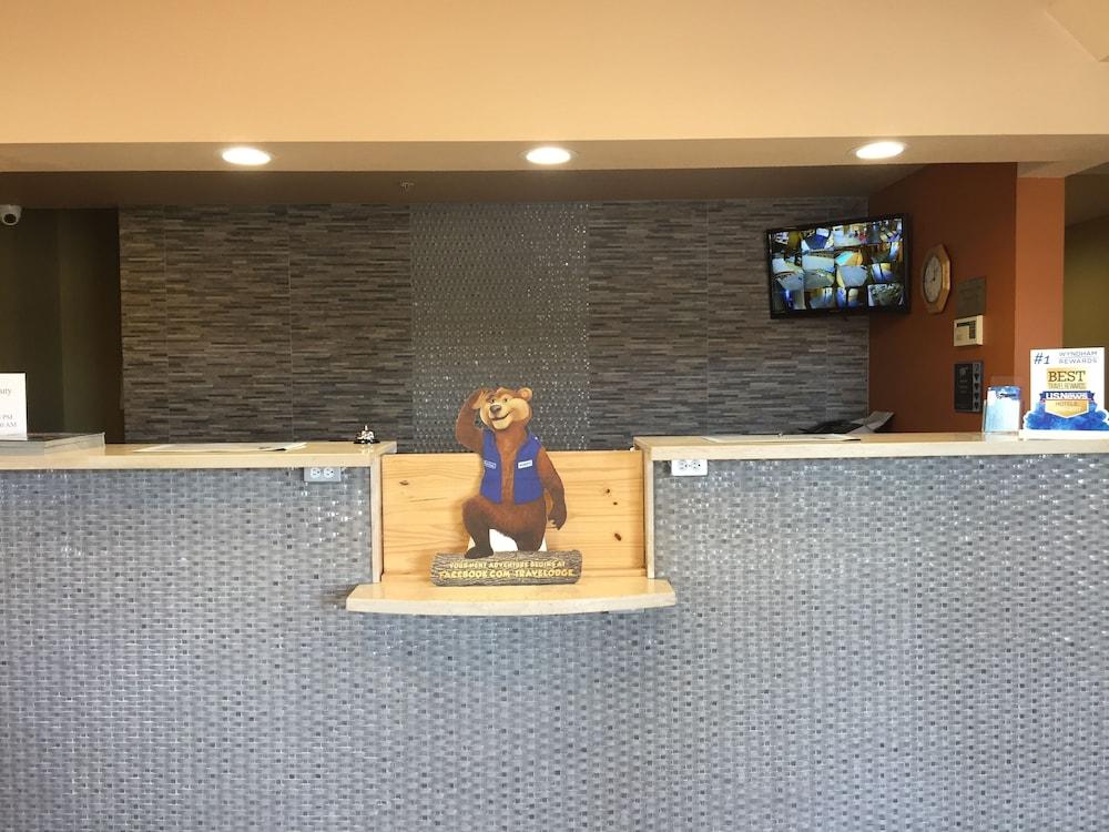 Surestay Hotel By Best Western Юкайа Экстерьер фото