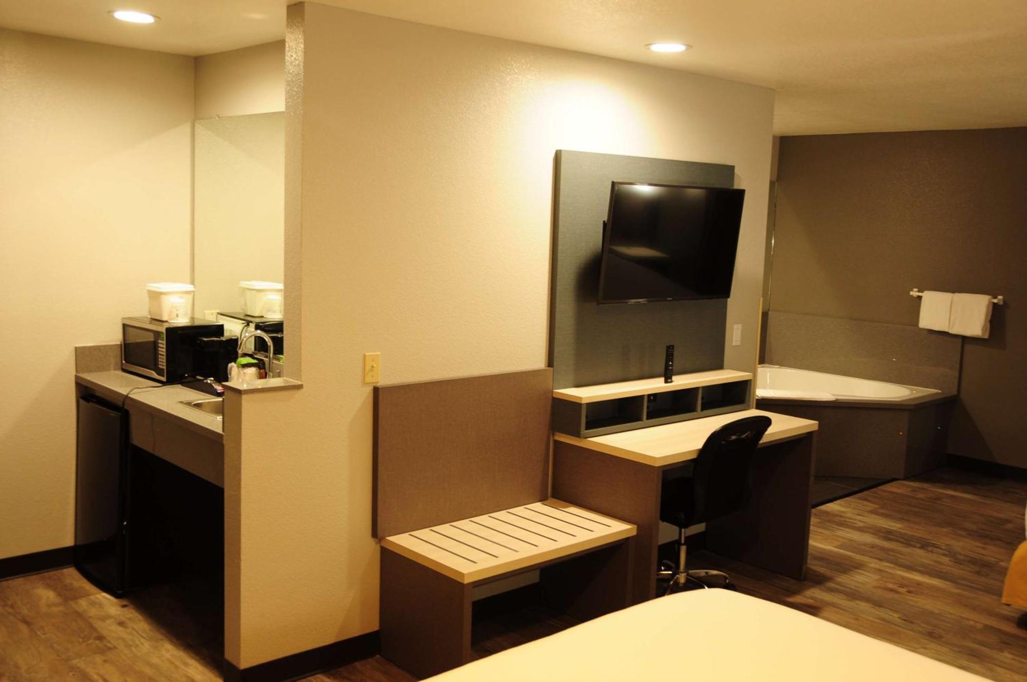 Surestay Hotel By Best Western Юкайа Экстерьер фото